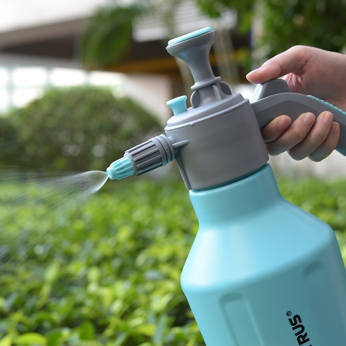 Garden Water Pump Sprayer